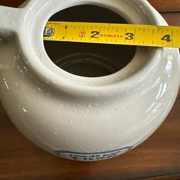 JC AND ROLLIE stunning Pottery - Picture 5 of 8